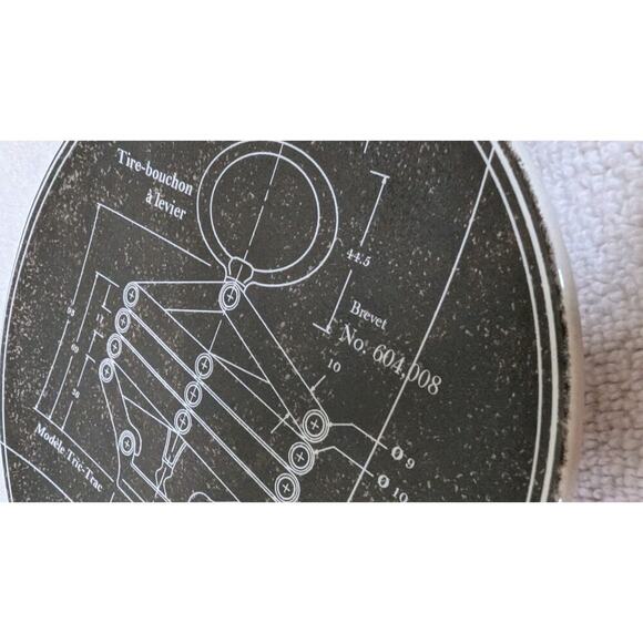 Set of 2 Tire-Bouchon by Williams-Sonoma 2011 Appetizer Plates 6-1/2" - Picture 4 of 7